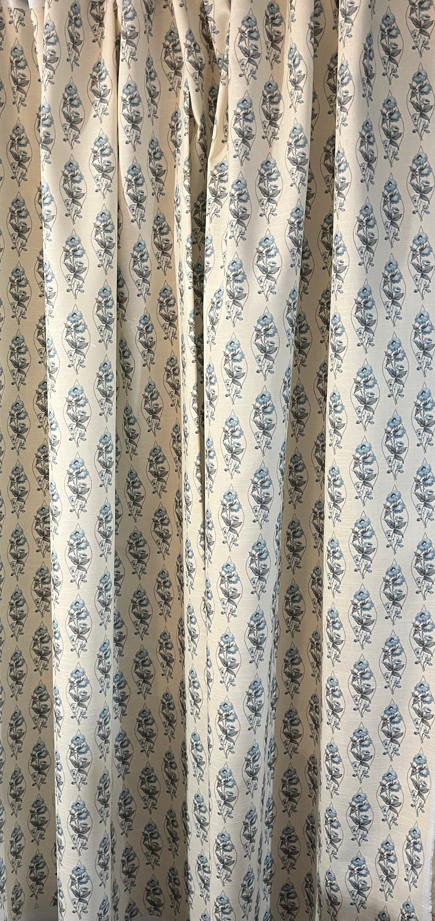 Victorias Dress/Cameo in French Grey. Reversible frilled cushion cover in cotton. Frill in Pressed Fern