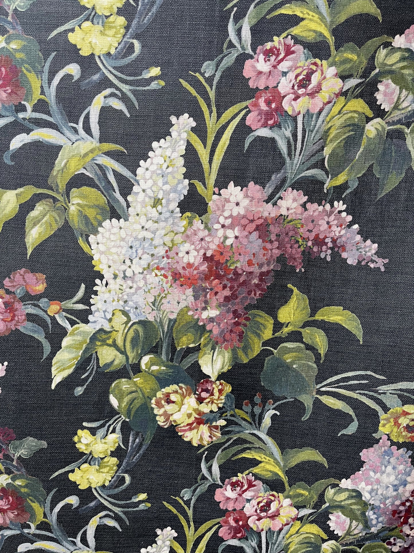 Joy Linen in Nocturnal Sample