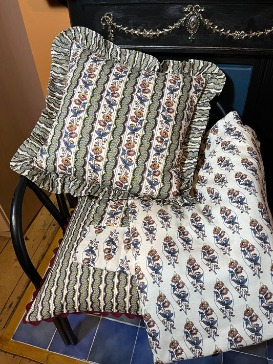 Victorias Dress - Ink