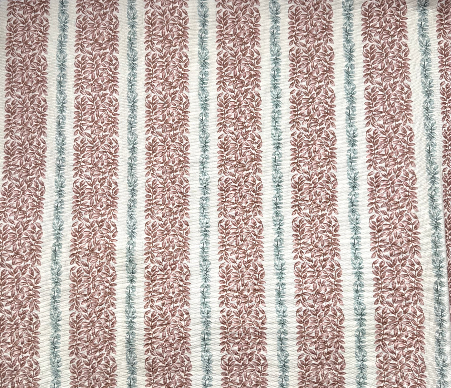 Small Leaf Stripe - Grey and Pink