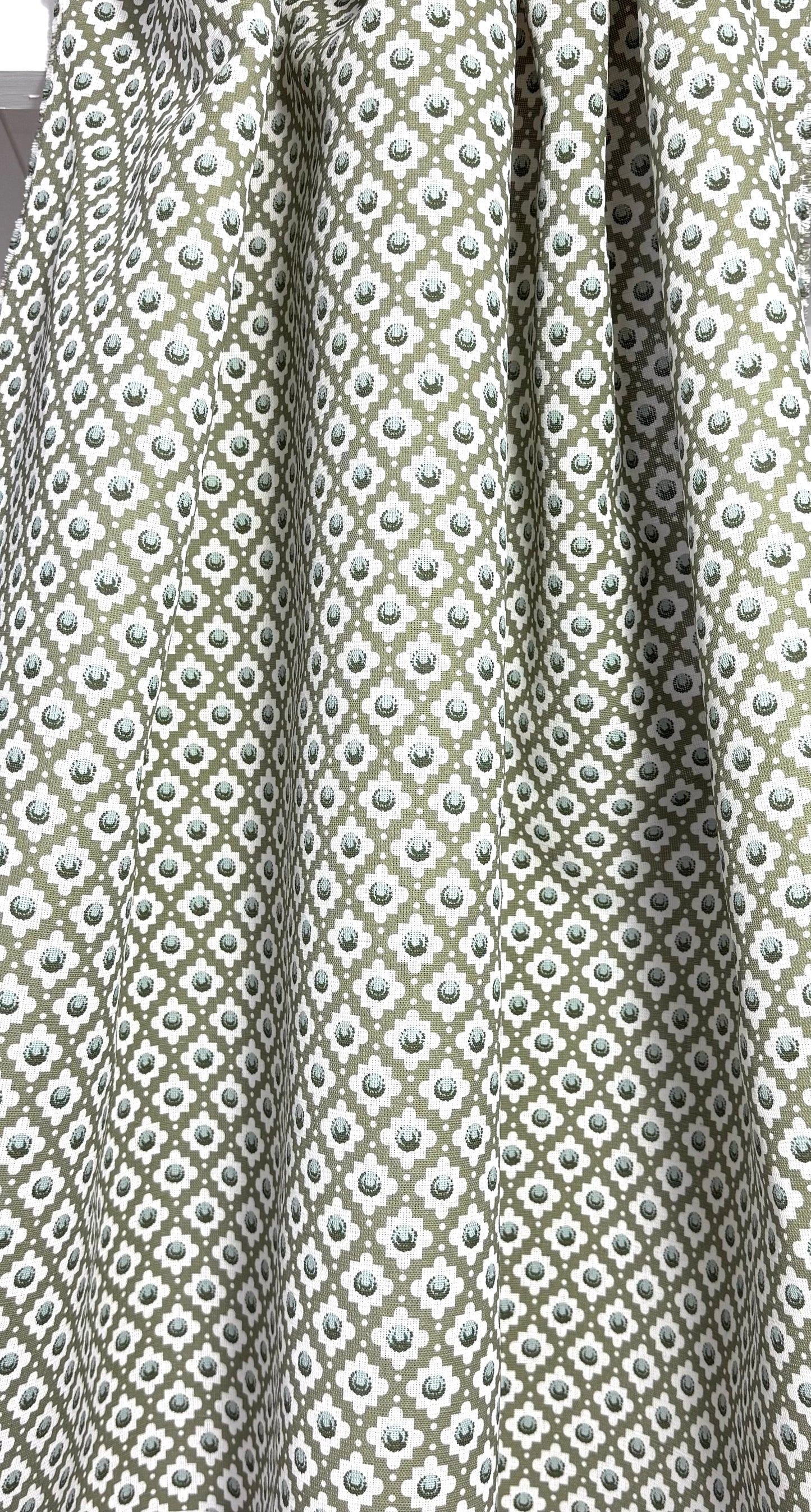 Charles - Khaki printed fabric