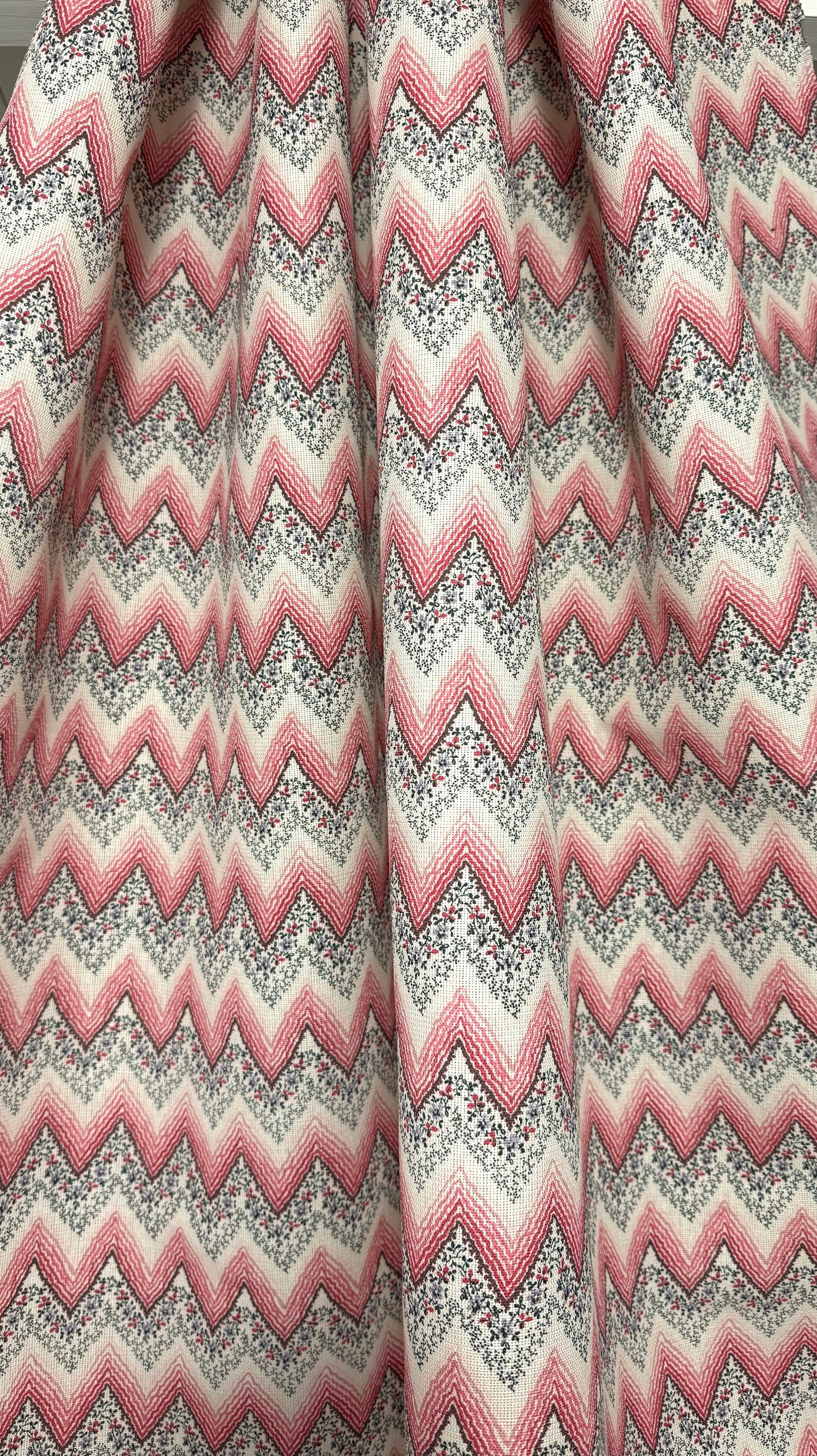 Jubilee - Red printed fabric